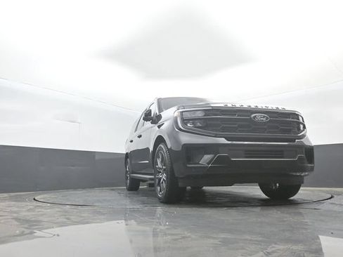 New 2026 Ford Expedition Max Platinum AWD/4WD image 33