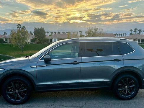 Used 2024 Volkswagen Tiguan SE image 26