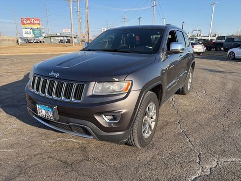 Used 2016 Jeep Grand Cherokee Limited image 3