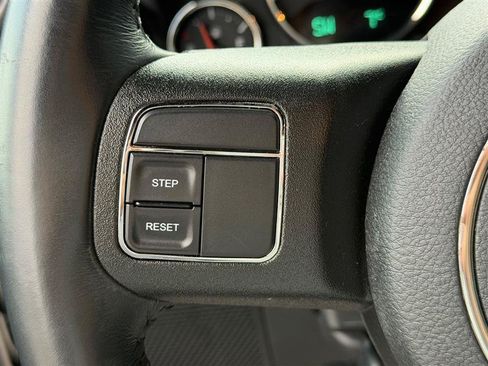 Used 2017 Jeep Wrangler Unlimited Sport w/ Quick Order Package 24S AWD/4WD image 31