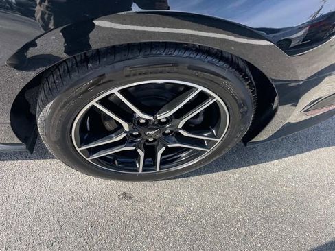 Used 2023 Ford Mustang GT Premium image 13