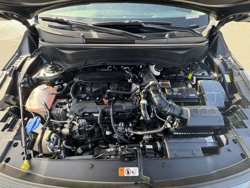 Used 2024 Kia Seltos SX image 31