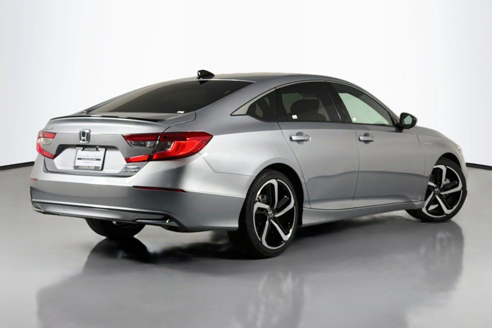 Used 2022 Honda Accord Sport image 11