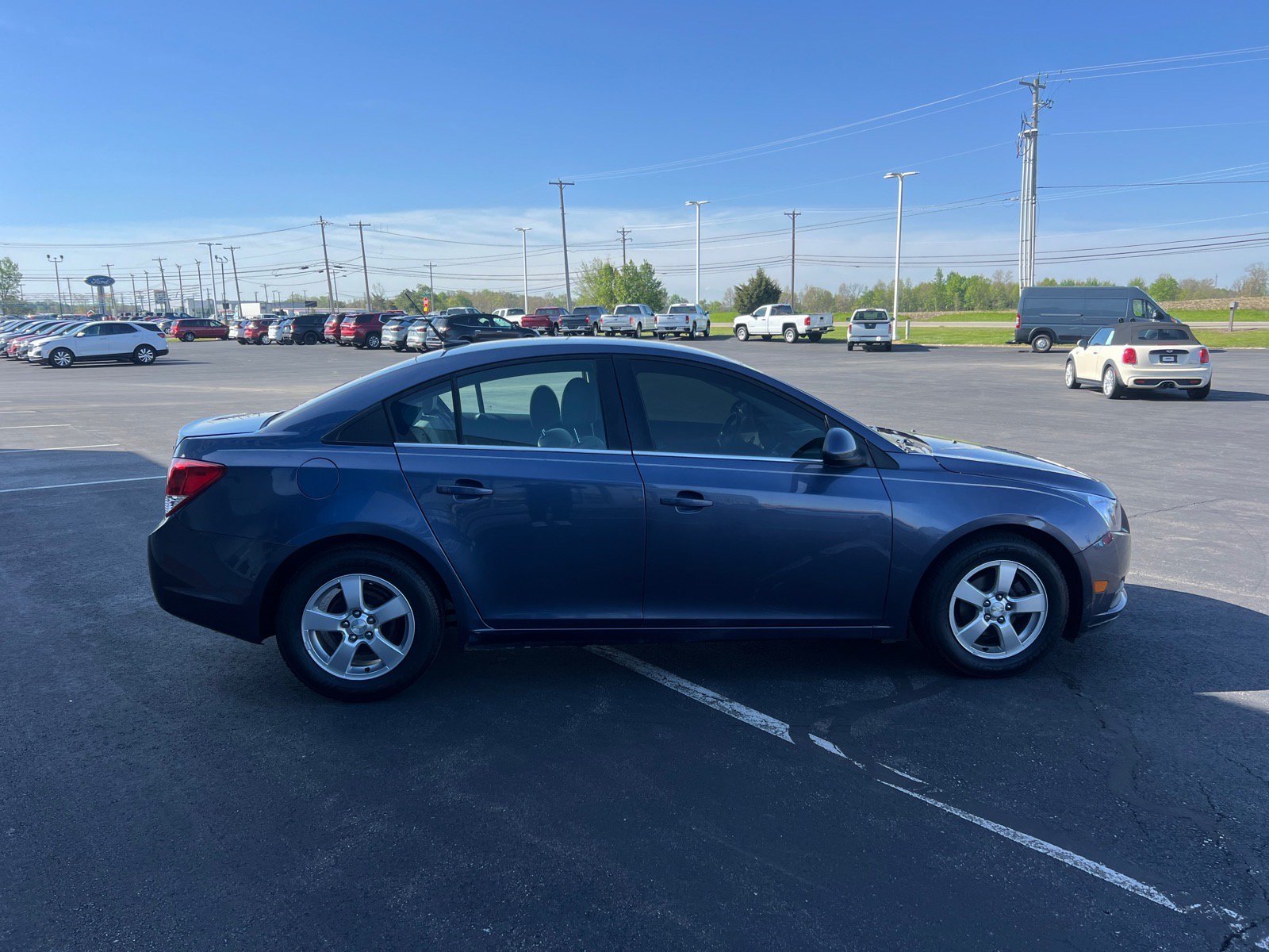 Used 2014 Chevrolet Cruze LT FWD image 6