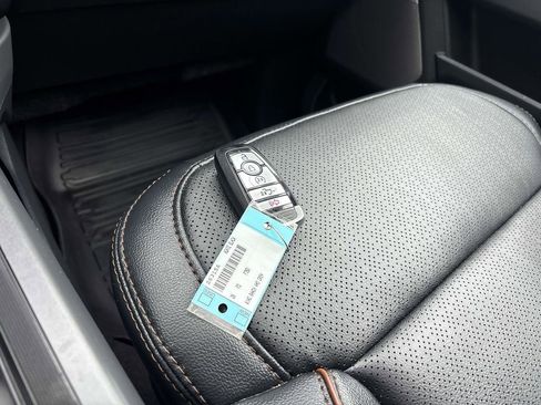 Used 2026 Ford F350 Lariat w/ Lariat Ultimate Package image 31