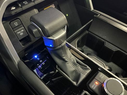 Certified 2023 Toyota Sequoia Platinum image 24