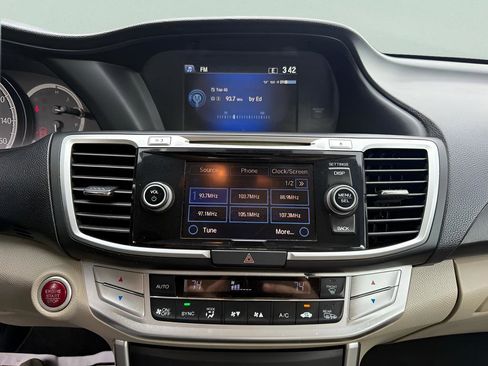 Used 2014 Honda Accord EX-L image 17