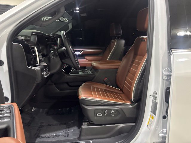 Used 2025 GMC Sierra 2500 Denali Ultimate AWD/4WD image 18