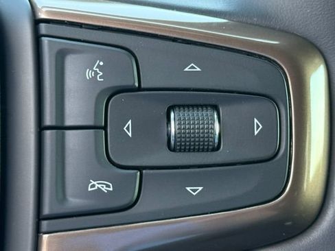 Used 2023 Chevrolet Tahoe High Country AWD/4WD image 23