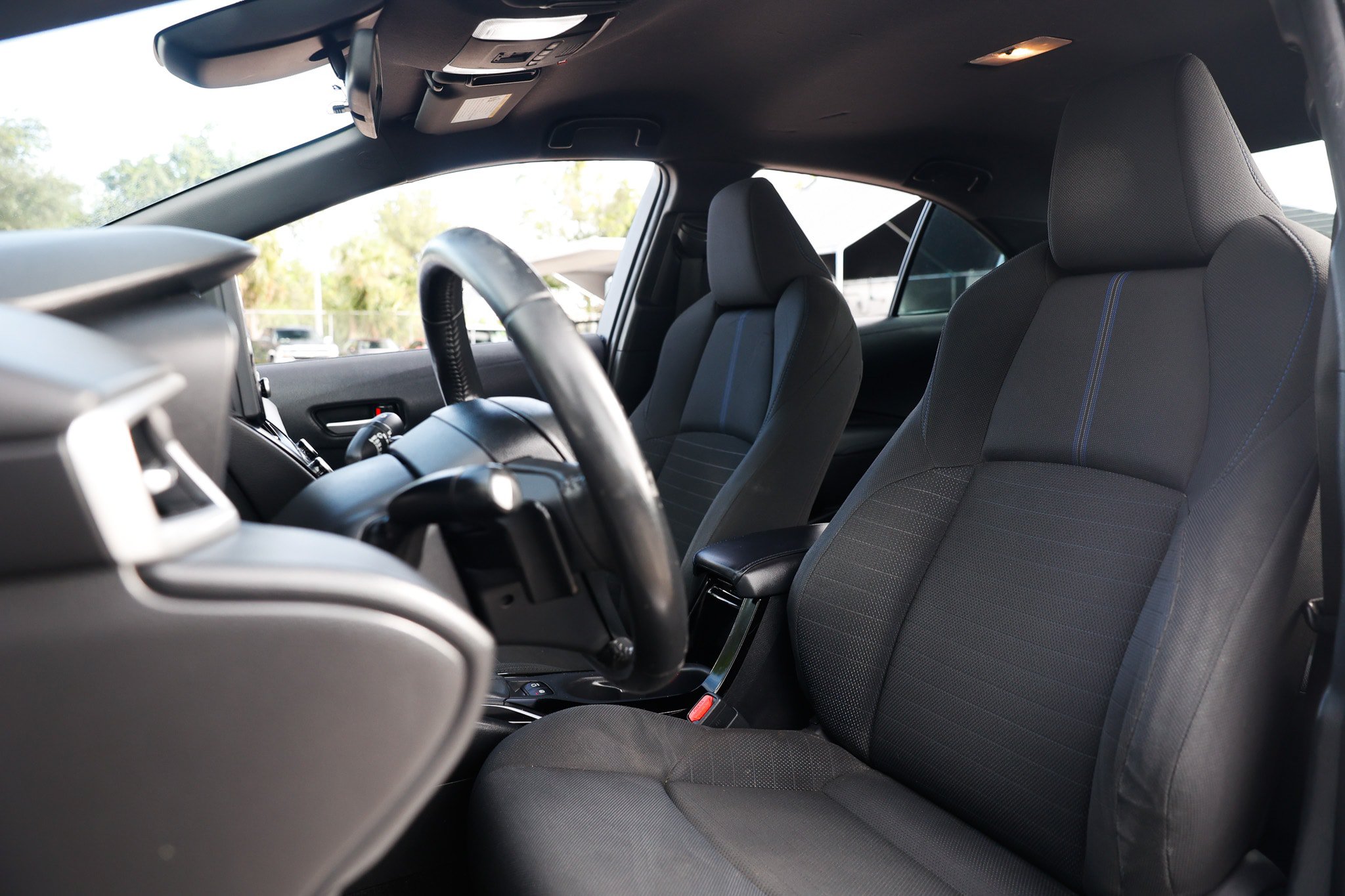 Used 2022 Toyota Corolla SE FWD image 10