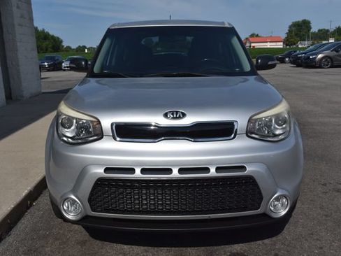 Used 2014 Kia Soul ! FWD image 10