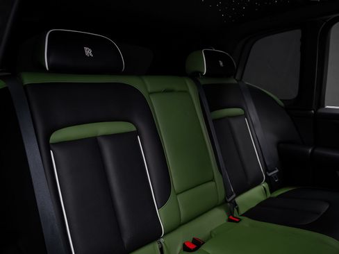 Used 2024 Rolls-Royce Cullinan w/ Cullinan Package AWD/4WD image 71