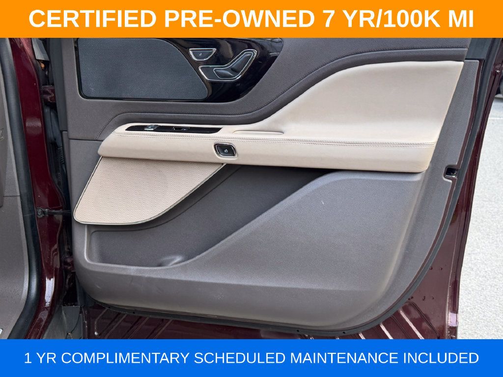 Used 2022 Lincoln Aviator AWD w/ Premium Package image 11