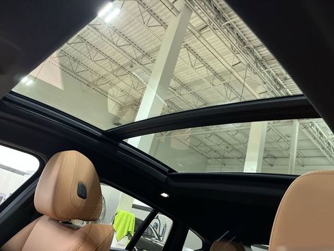 Certified 2023 BMW X4 xDrive30i w/ Premium Package image 22