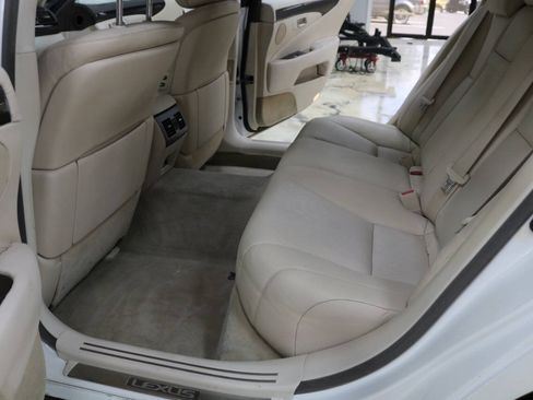 Used 2008 Lexus LS 460 L w/ Preferred Accessory Pkg RWD image 83