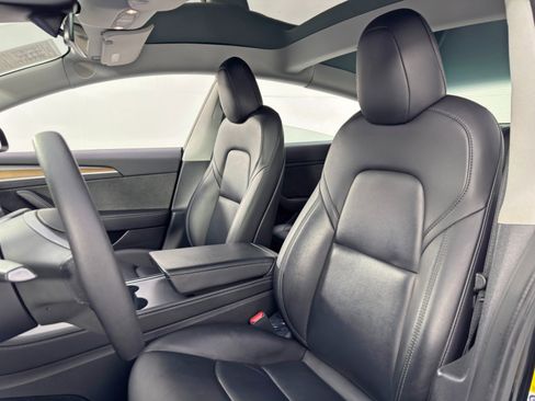 Used 2022 Tesla Model 3 Long Range image 37