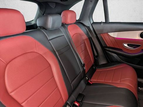 Used 2022 Mercedes-Benz GLC 300 image 19
