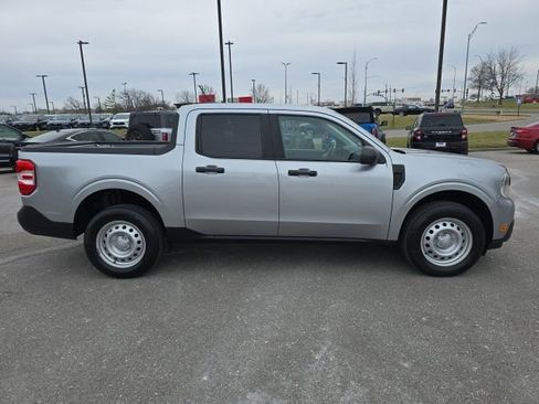 Certified 2022 Ford Maverick XL image 6