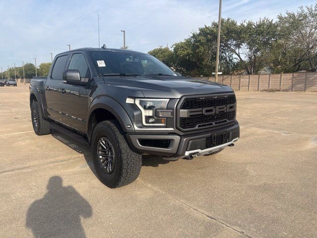 Used 2019 Ford F150 Raptor w/ Equipment Group 802A Luxury AWD/4WD image 2