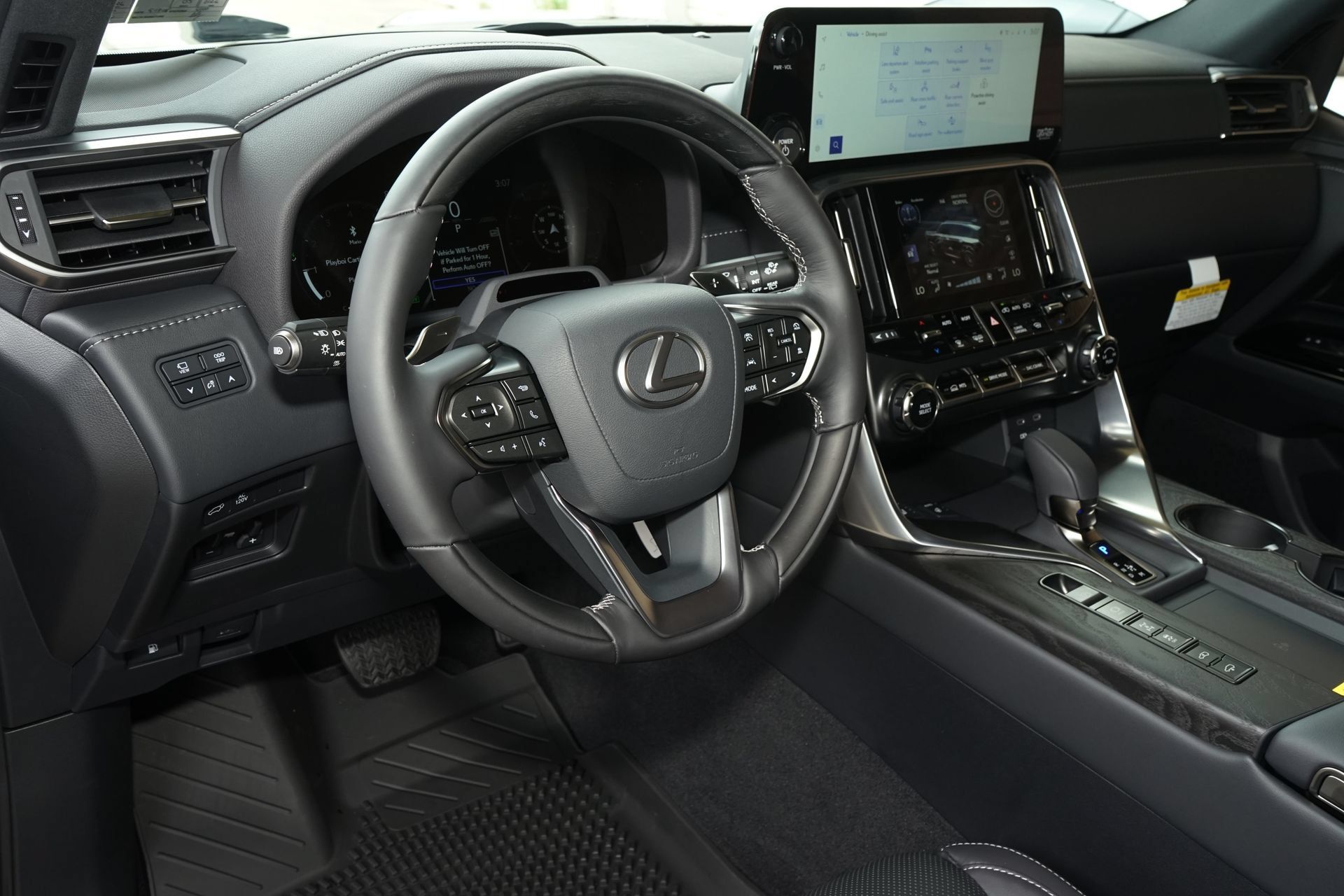 Used 2026 Lexus LX 700h Luxury AWD/4WD image 8