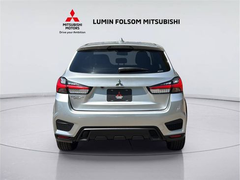 Used 2024 Mitsubishi Outlander Sport ES AWD/4WD image 4