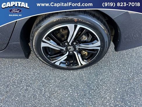 Used 2016 Honda Civic Touring image 13