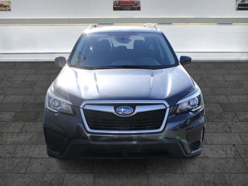 Used 2019 Subaru Forester Premium AWD/4WD image 2