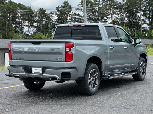 New 2026 Chevrolet Silverado 1500 High Country w/ Technology Package AWD/4WD image 11