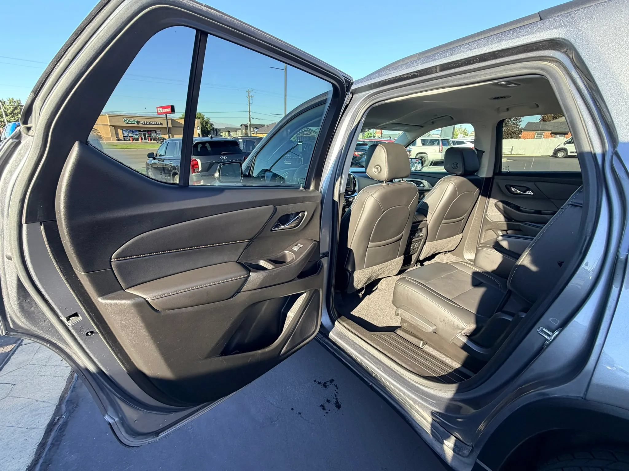 Used 2020 Chevrolet Traverse RS AWD/4WD image 20