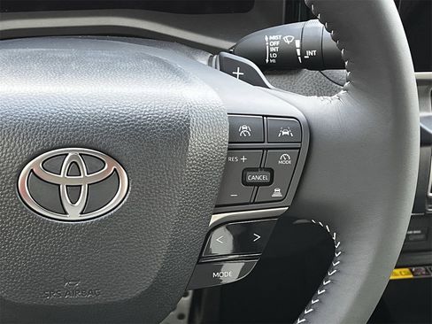 New 2026 Toyota Camry SE image 14