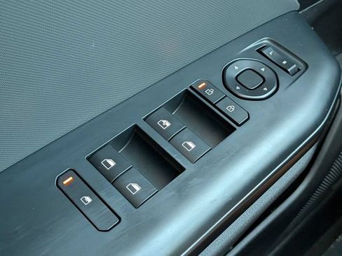 Certified 2025 Kia K4 FWD image 23