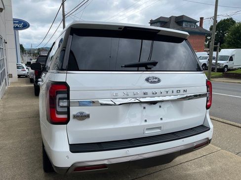 Certified 2022 Ford Expedition King Ranch AWD/4WD image 16