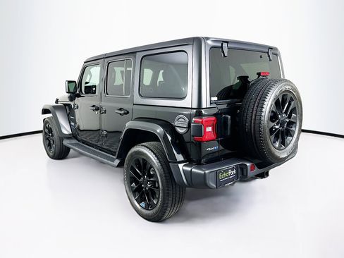 Used 2023 Jeep Wrangler Unlimited Sahara w/ Cold Weather Group AWD/4WD image 5