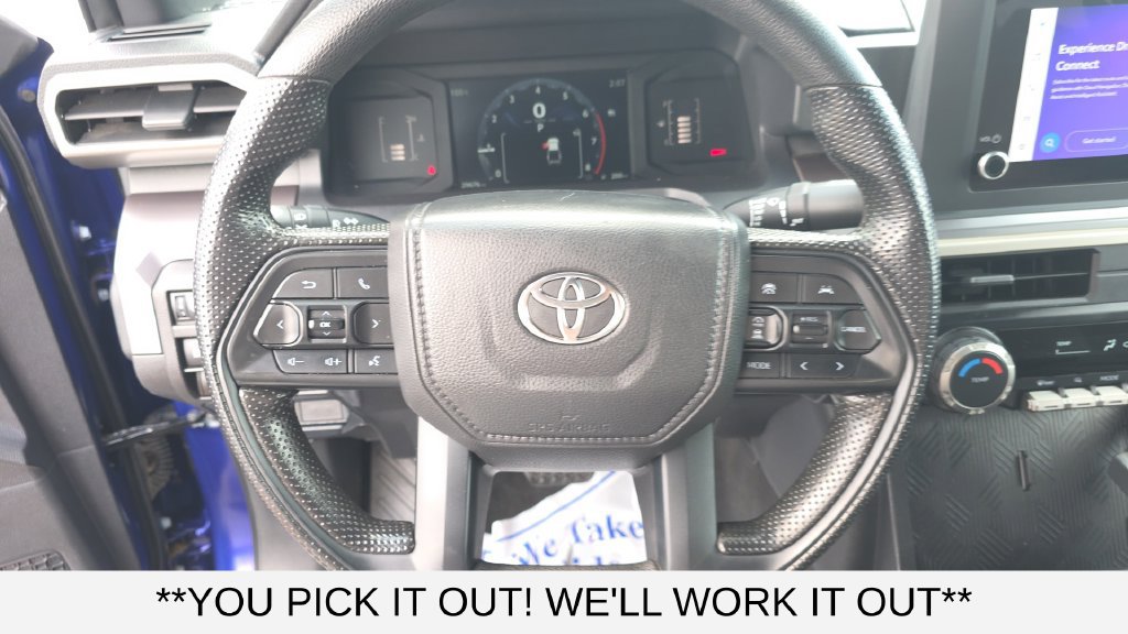 Used 2025 Toyota Tacoma SR5 AWD/4WD image 14
