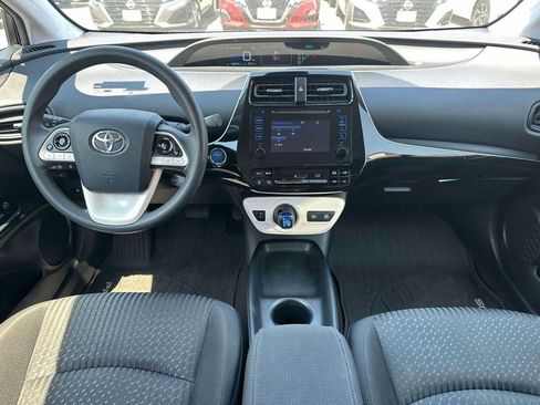 Used 2018 Toyota Prius One w/ Carpet Mat Package FWD image 12