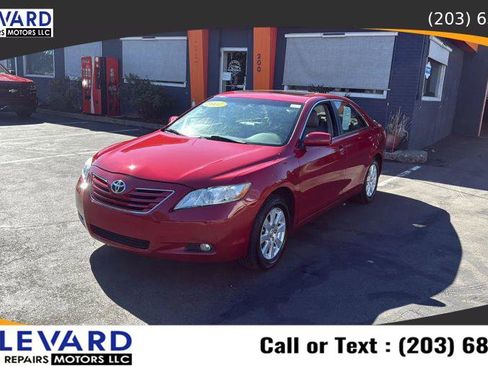 Used 2007 Toyota Camry XLE image 3