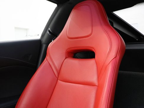 Used 2017 Chevrolet Corvette Grand Sport image 38