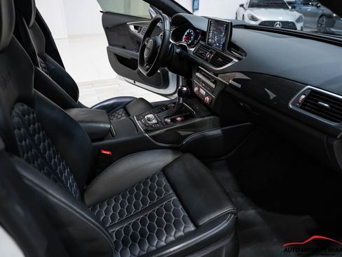 Used 2016 Audi RS 7 Prestige image 11