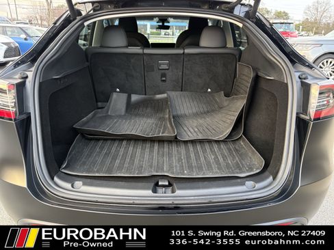 Used 2023 Tesla Model Y Performance image 37