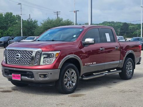 Used 2018 Nissan Titan Platinum Reserve w/ Platinum Utility Package AWD/4WD image 3
