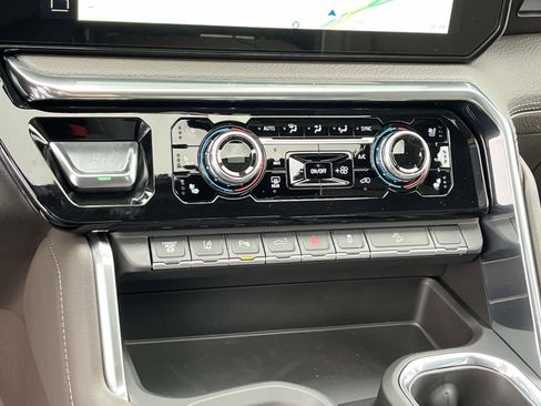 New 2026 GMC Sierra 2500 Denali AWD/4WD image 32