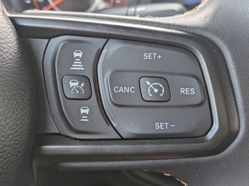 Used 2024 Jeep Wrangler Sport AWD/4WD image 23