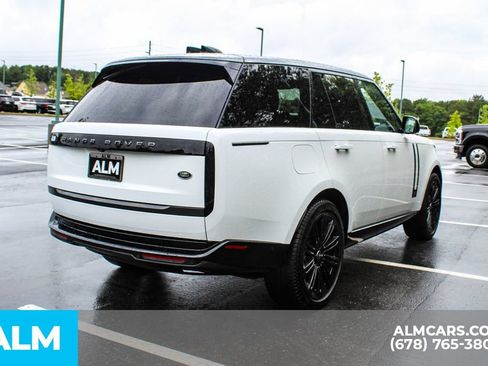 Used 2023 Land Rover Range Rover SE AWD/4WD image 5
