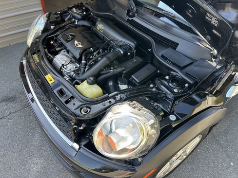 Used 2014 MINI Cooper Clubman S FWD image 26