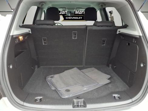 Certified 2022 Chevrolet Trax LS w/ Tint and Cruise Package image 8