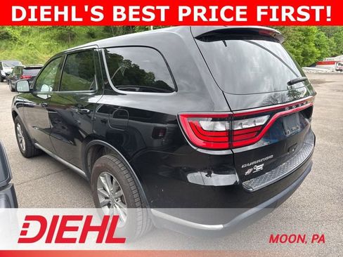Used 2018 Dodge Durango SXT w/ 3rd Row Seating Group AWD/4WD image 3