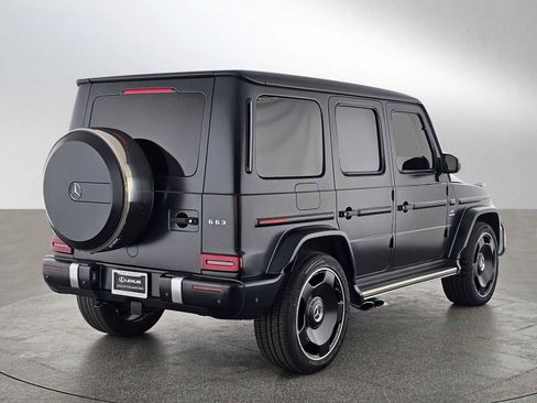 Used 2024 Mercedes-Benz G 63 AMG 4MATIC image 3