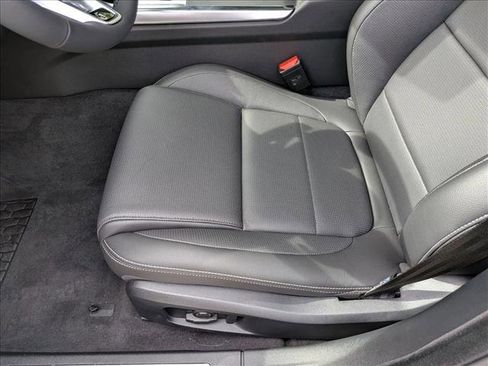 New 2024 Jaguar XF R-Dynamic SE image 4