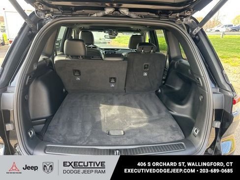 Used 2022 Jeep Grand Cherokee Altitude image 7