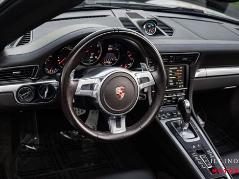 Used 2014 Porsche 911 Turbo image 22